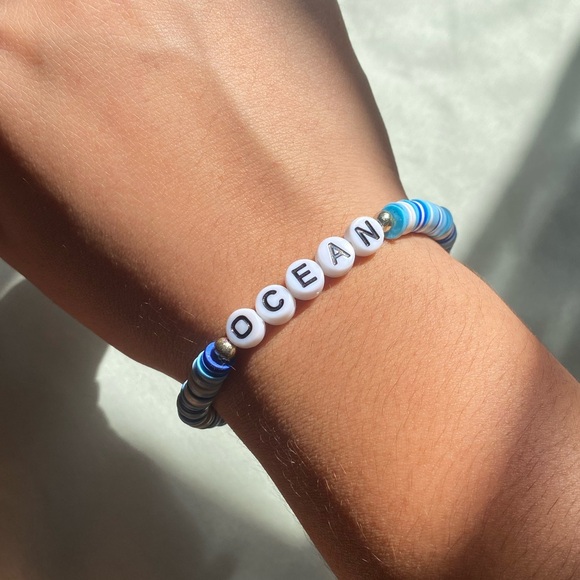 ❤️‍🔥BOGO FREE NEW handmade ocean pastel beachy blue beaded bracelet set flower - Picture 2 of 5